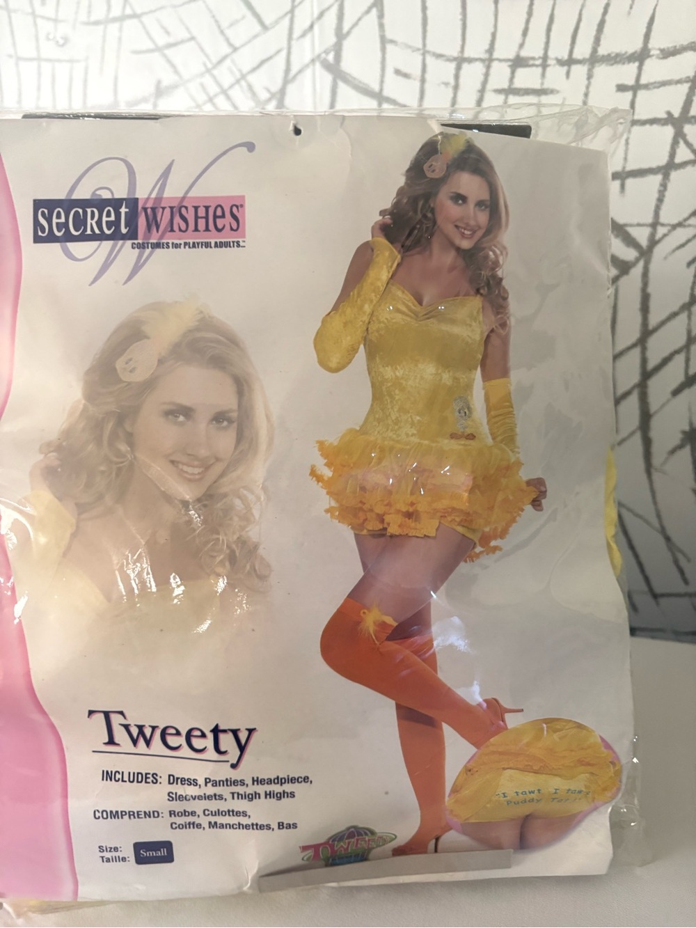 Brand New Secret Wishes Tweety Bird Costume - Size Small 🐥